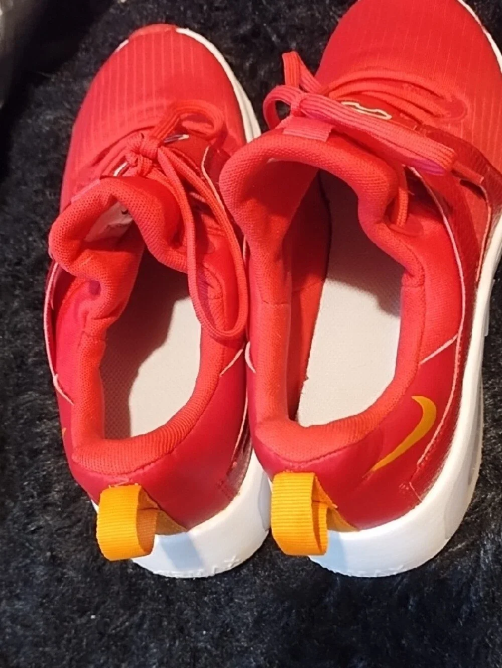 Nike comfortable sneakers
